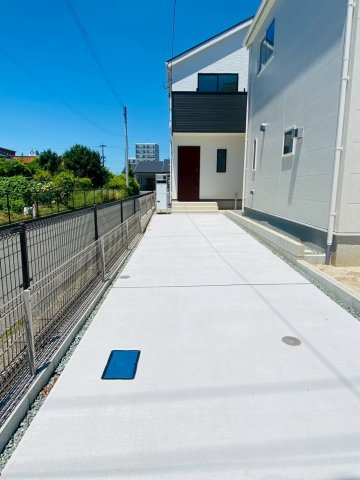 リナージュ/南区/御幸笛田1丁目/24-1期／1号棟の駐車場|御幸笛田新築完成しました☆即案内致可能☆当日の連絡も大歓迎☆