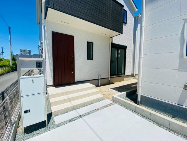 リナージュ/南区/御幸笛田1丁目/24-1期／1号棟の外観|御幸笛田新築完成しました☆即案内致可能☆当日の連絡も大歓迎☆