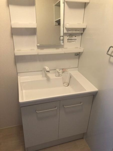 グランシャリオの洗面所