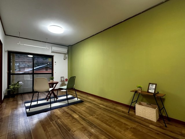 ヒルズF&Mの居間・リビング|ゆったりしたリビングです