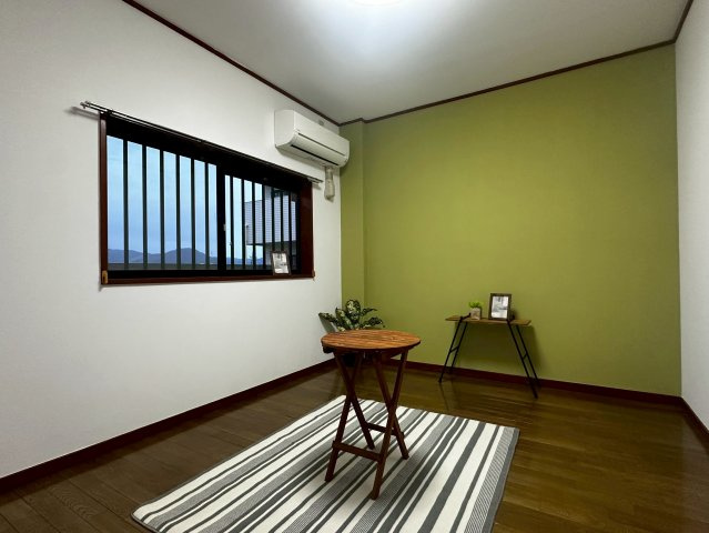 ヒルズF&Mの内装