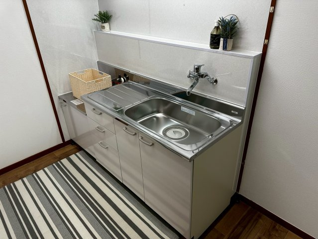 ヒルズF&Mのキッチン