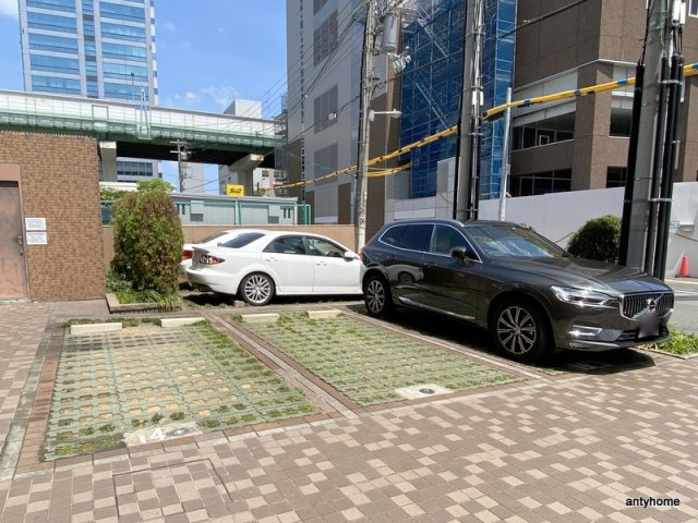 プレサンス大阪城公園パークプレイス　仲介手数料無料の駐車場