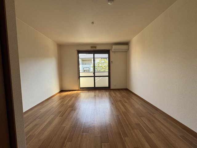 サクラハイツの居間・リビング