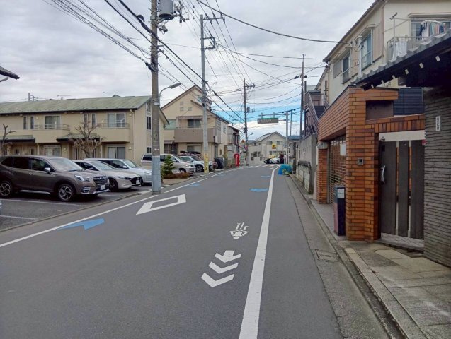 大田区中央６丁目　建築条件なし売地の前面道路含む現地写真|令和8年3月19日撮影　南西公道7.3ｍ　日当たり良好