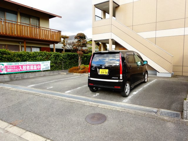 MATSUKAZEの駐車場