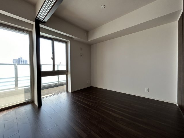 ザ・パークハウス川口本町の洋室