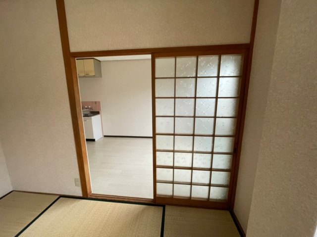 シティハイツ中町の和室