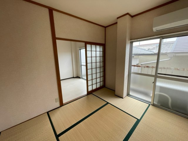 シティハイツ中町の和室