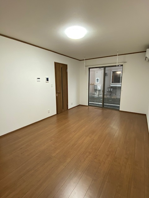 [新築]lavender  Dの居間・リビング|家族が自然と戻ってくる、安心の居場所。