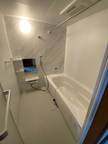 [新築]lavender  Dの浴室|毎日使うからこそ、ゆったりと落ち着けるつくり。