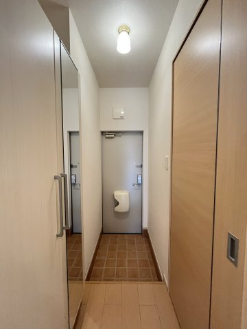 プリムローズの玄関