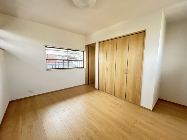 【洋室】 | 吉野売家 | 明るい清潔感溢れる洋室です！