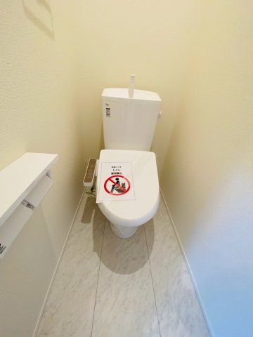 リナージュ/南区/御幸笛田1丁目/24-1期/3号棟のトイレ|御幸笛田新築完成しました☆即案内致可能☆当日の連絡も大歓迎☆