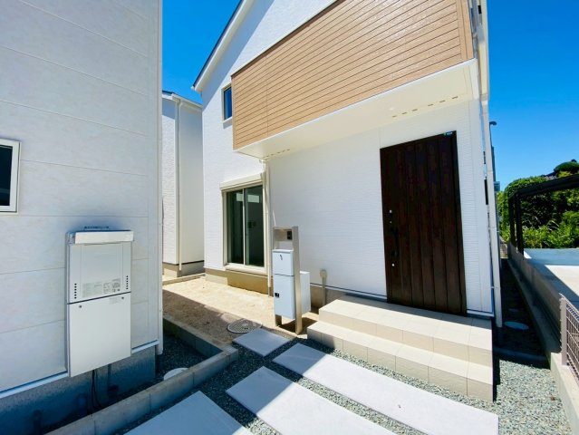 リナージュ/南区/御幸笛田1丁目/24-1期/3号棟の外観|御幸笛田新築完成しました☆即案内致可能☆当日の連絡も大歓迎☆