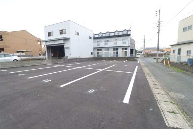 【駐車場】 | 長野一丁目倉庫付事務所
