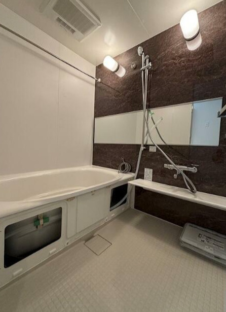 ロイヤルマックス福島の浴室