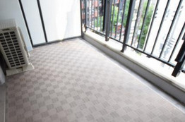 レジディア心斎橋ウエストのバルコニー