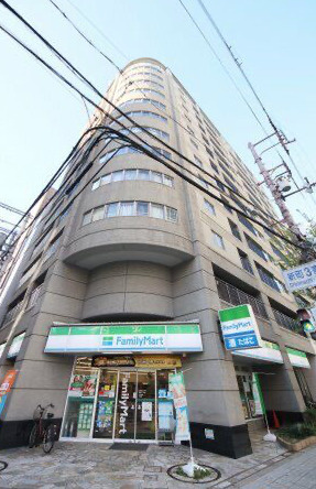 レジディア心斎橋ウエストの外観