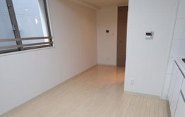 レジディア心斎橋ウエストの居間・リビング