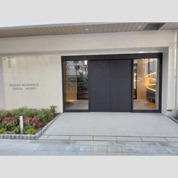 エスリードレジデンス梅田マークスのエントランス