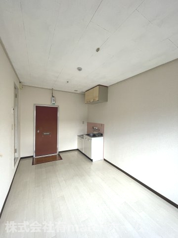 シティハイツ中町の居間・リビング