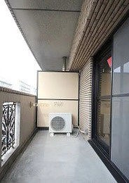 ロイヤルヒルⅠのバルコニー