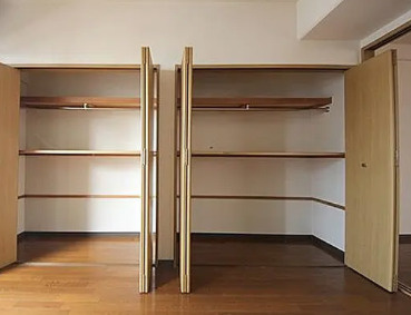 ロイヤルヒルⅠの収納