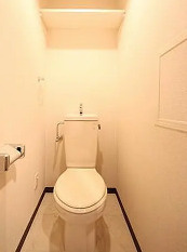 ロイヤルヒルⅠのトイレ