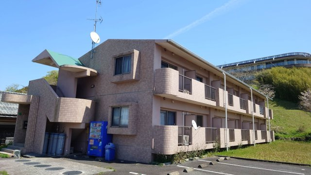 クローバーハイツの外観