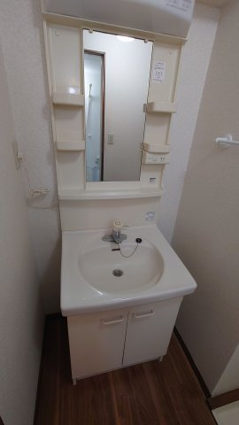 クローバーハイツの洗面所