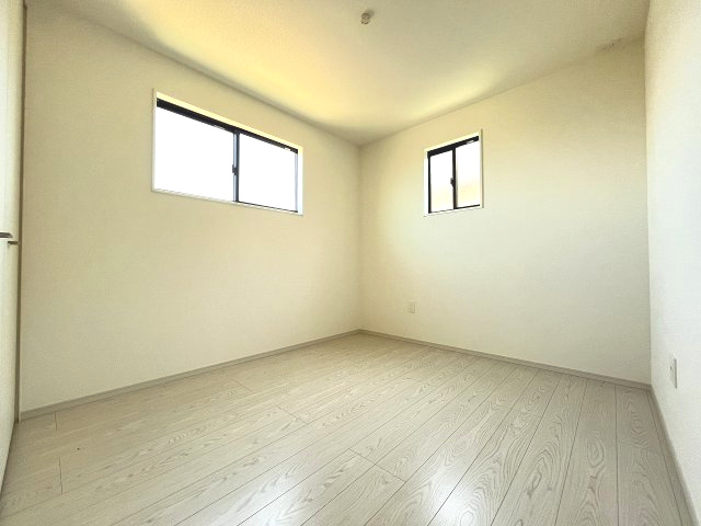 【子供部屋】 | 福岡市東区下原2丁目7期　1号棟（全1棟）【仲介手数料無料・0円】 | 現地写真。