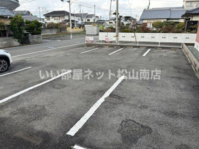 【駐車場】 | ハイカムール　南　B棟