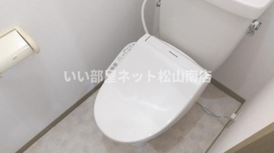 【トイレ】 | ハイカムール　南　B棟