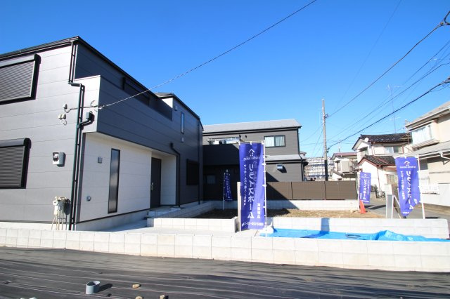 東大和市向原の外観|南向きのリビングは太陽の光が射し込む明るい空間です♪