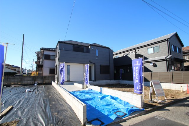 東大和市向原の外観|2階リビングなので明るく開放感のある空間に自然と家族が集まります♪
