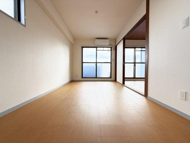 ジョンブルハウスの洋室