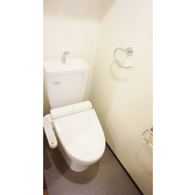 【トイレ】 | ルメイユ横浜関内 | 温水洗浄便座付き♪