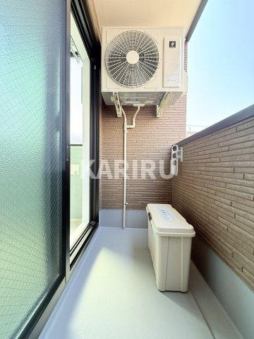 ベル　ルミエール中川のバルコニー