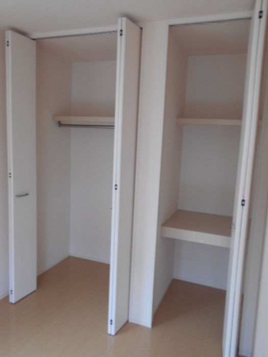 練馬区関町南１丁目のアパートの収納