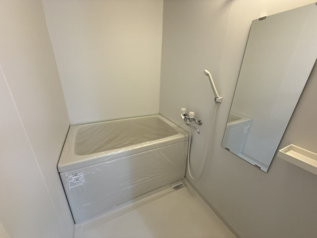 ヌーベルメゾン清水の浴室