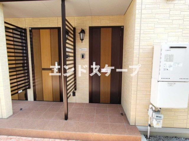 セプトガーデン大渡町のエントランス|高崎、前橋エリアのお部屋探しはエンドスケープまで！お客様の理想お聞かせ下さい♪