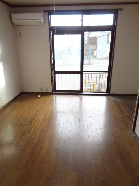 パインクレストの洋室