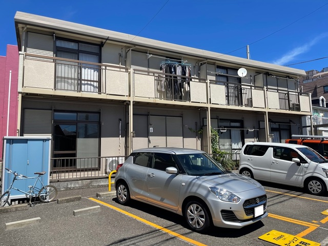 パインクレスト