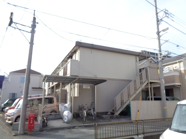 パインクレストの外観