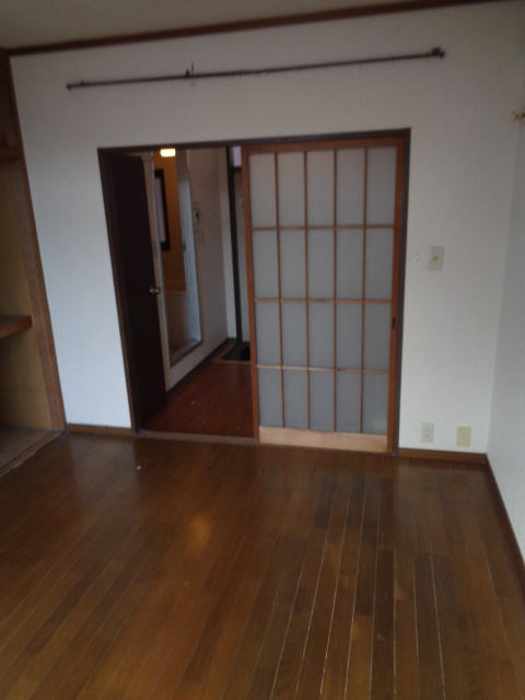 パインクレストの居間・リビング