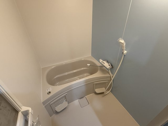 セトルコート唐橋　天然木フルリノベーションの浴室|ハウステックのお風呂に入れ替えてます♪