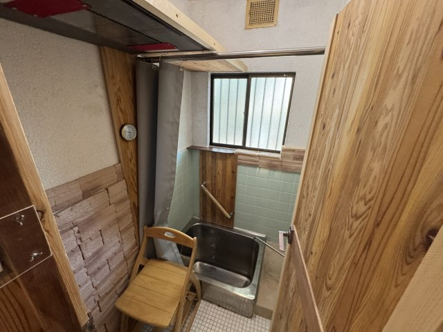 若竹町１丁目貸家の浴室