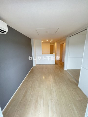 【居間・リビング】 | エステートⅢ | 【エステートⅢ】居間です