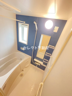 【浴室】 | エステートⅢ | 【エステートⅢ】ゆったり過ごせるお風呂です